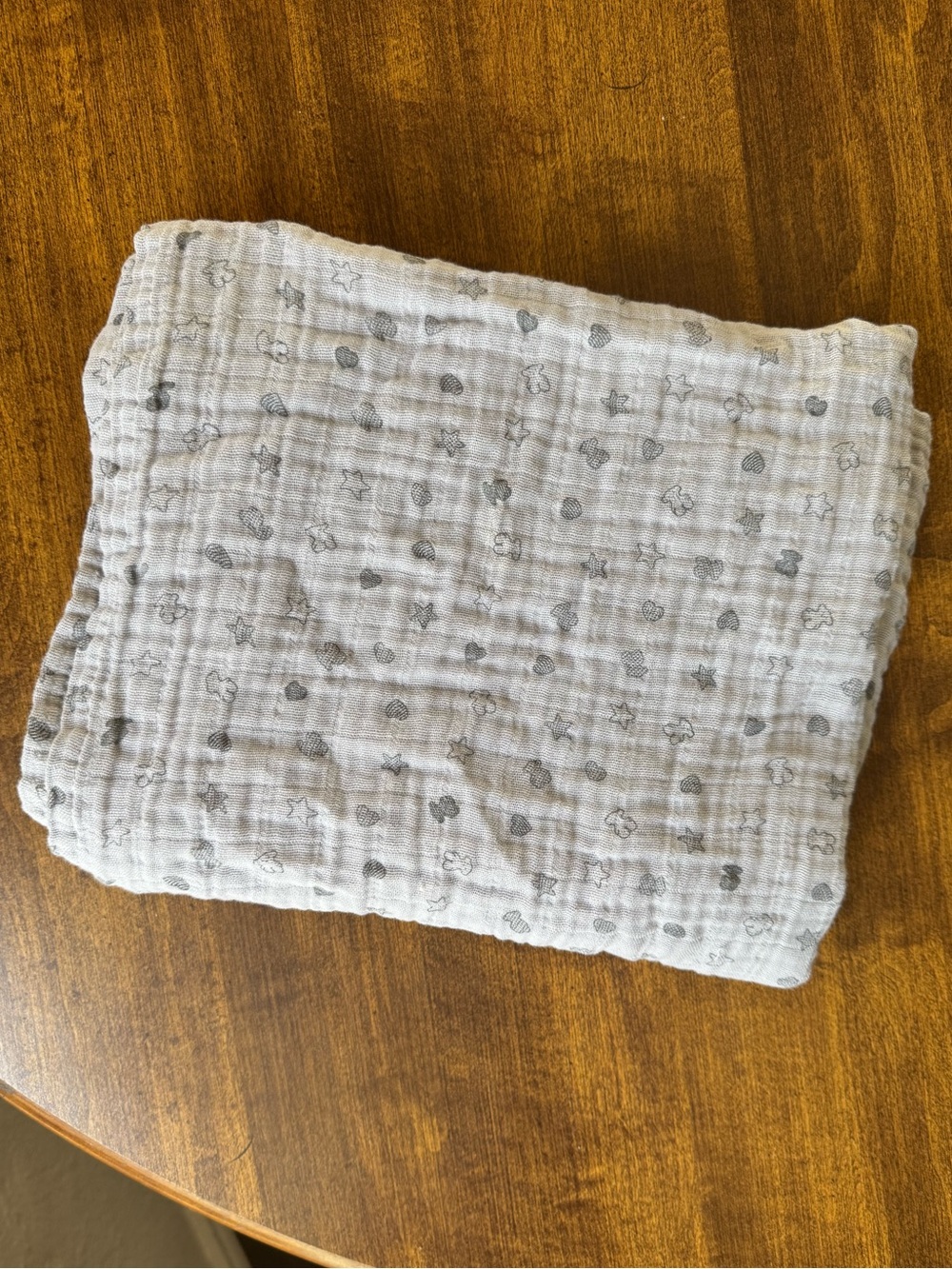 Tous Muslin Baby Blanket with Gray Print